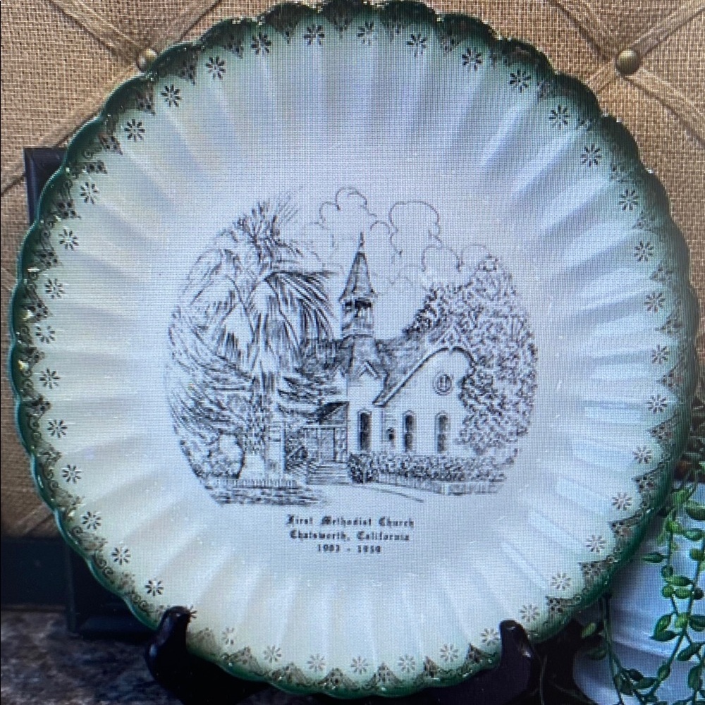 Vintage souvenir plate